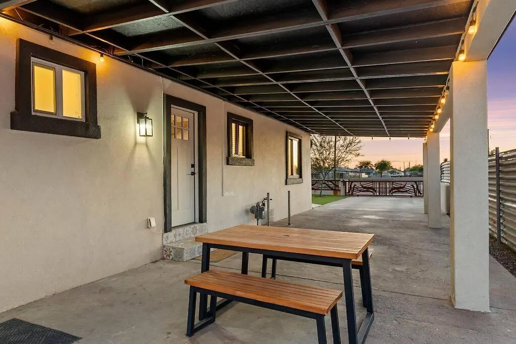 Hummingbird Harmony House With Bbq And Hot Tub In Downtown Φοίνιξ 0*,