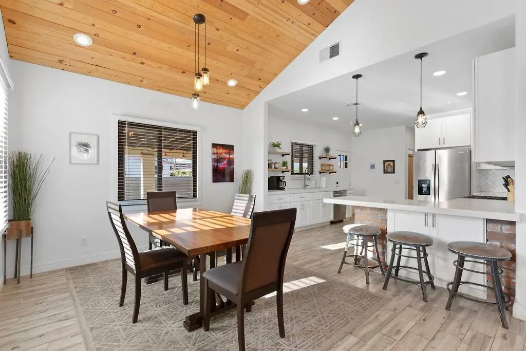 Διαμέρισμα Hummingbird Harmony House With Bbq And Hot Tub In Downtown Φοίνιξ